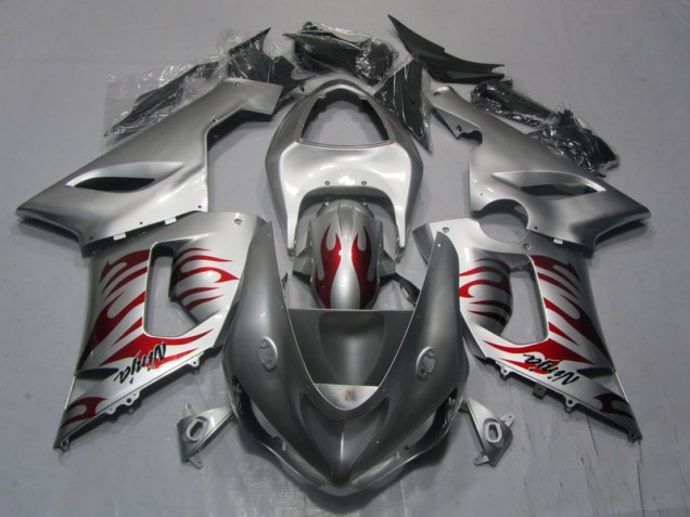 05-06 Silber Rot Flamme Ninja Kawasaki ZX6R Motorrad Verkleidung 05-06 Silber Rot Flamme Ninja Kawasaki ZX6R Motorrad Verkleidung