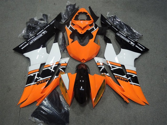 08-16 Orange Schwarz Motul Yamaha YZF R6 Motorrad Verkleidung